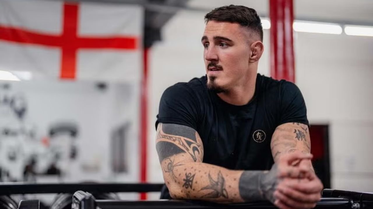 Tom Aspinall's net worth details