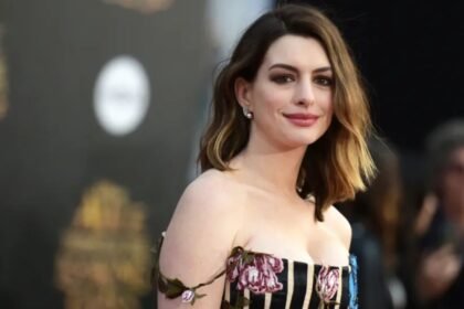 Anne Hathaway net worth details