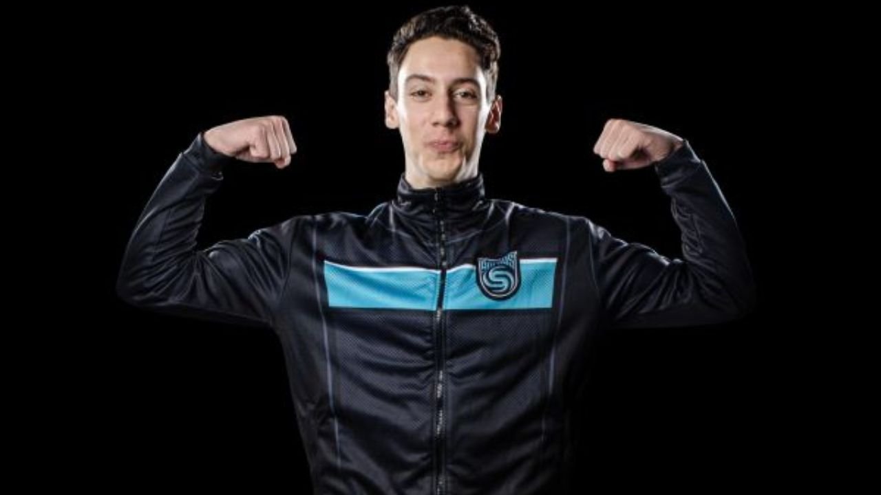 James Giezen net worth details